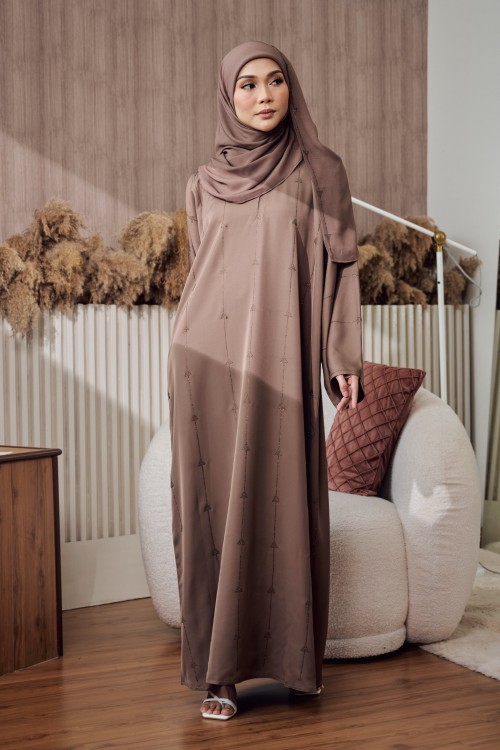 DAZZLE IN MOCHA