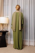 CAMELIA IN PEAR GREEN