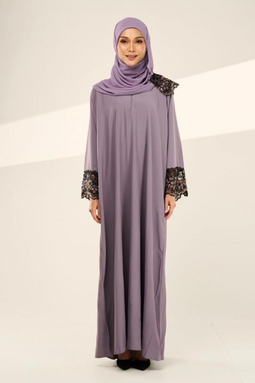 CELESTE IN DUSTY LILAC