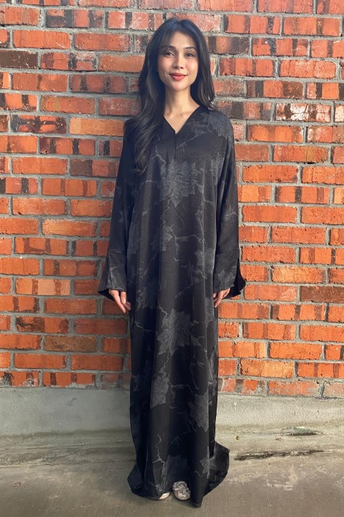 AMARA IN BLACK